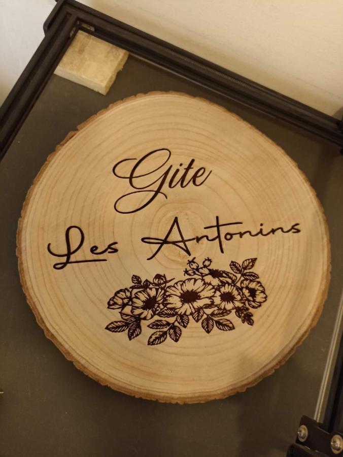 Les Antonins Villa Marville Luaran gambar